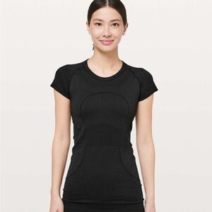 lululemon black Swiftly 2.0 tee